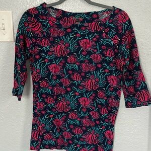 Lilly Pulitzer 3/4 sleeve top size Medium